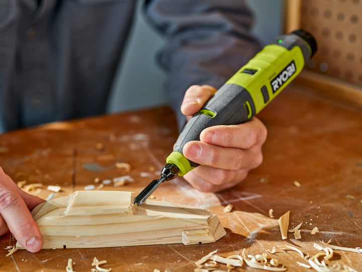 新款Ryobi USB 鋰電 Carver 4V RPC4-120G 2.0Ah*1套裝（美國美行） RYOBI 良明（美國）