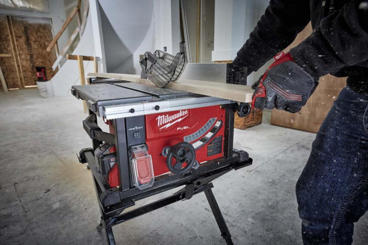 MILWAUKEE M18 FUEL™ 8-1/4 英寸台鋸，帶 ONE-KEY™ 2736-20 MILWAUKEE美沃奇（美行）