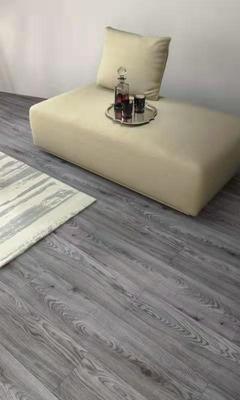 PVC木紋地板貼現代防水自粘客廳衛生間廚房家居地板裝飾914.4mm*152.4mm,厚度2MM（預訂） PVC膠地板